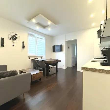 Le Apartmán *